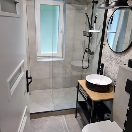 Apartament Stara Cegla * غووشيتسا